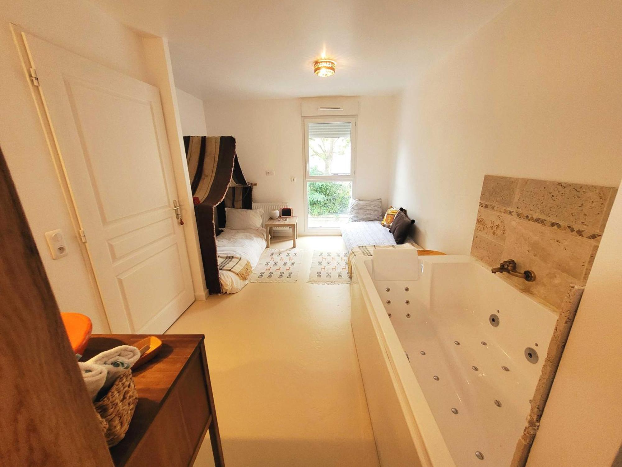 Dream Of Mediterranean House, Jacuzzi, Bbq, Delices Ensoleilles سارتروفيل المظهر الخارجي الصورة